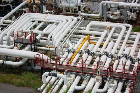 Industrial Piping Systems Explained: Key Insights into Materials and Performance
