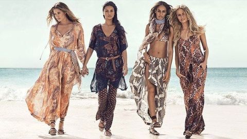 Explore Women’s Beach Fashion: Style Tips & Advice